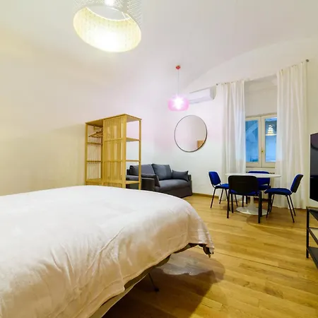 Pensionat Evaref House