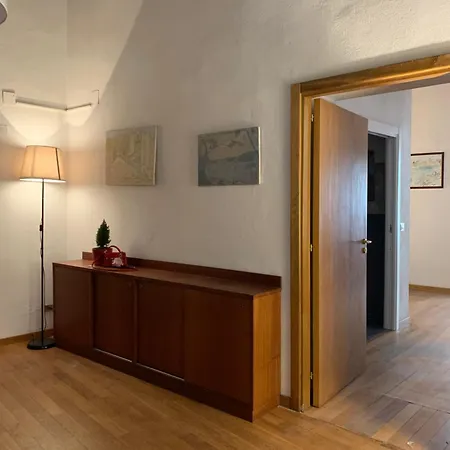 Evaref House Πανσιόν Νάπολη