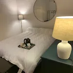 Evaref House Gasthuis 4*
