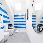 Evaref House 4*